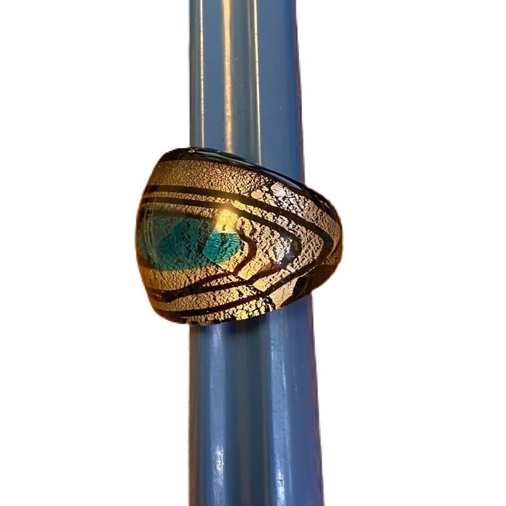 Dichroic glass ring size 7 with silver black and blue - Picture 3 of 6